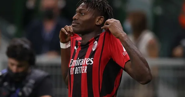 IS MILAN STAR LEAO THE NEXT HENRY? - Bóng Đá