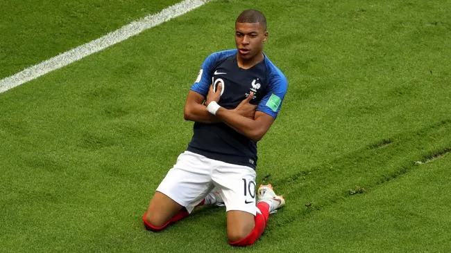 Mbappe cầu thủ tuổi teen thứ 3 vô địch WC sau Pele - Bóng Đá