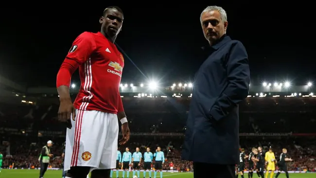 Ngoài Pogba, 9 cầu thủ sau đây từng 'gây thù chuốc oán' với Mourinho - Bóng Đá