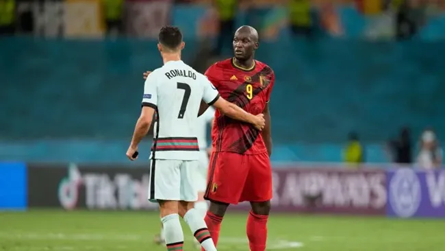 Ronaldo và Lukaku có hối hận vì rời Serie A? - Bóng Đá