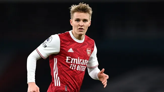 Sự ăn ý giữa Odegaard - Saka giúp Arsenal thăng hoa - Bóng Đá