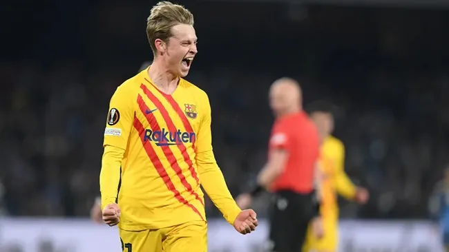 De Jong would sign 'six-year' extension to stay with Barcelona if offered - Bóng Đá