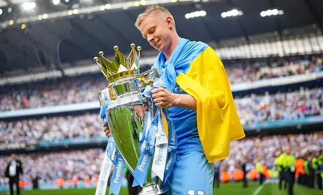 Oleksandr Zinchenko set to complete £35m move to Arsenal from Man City - Bóng Đá