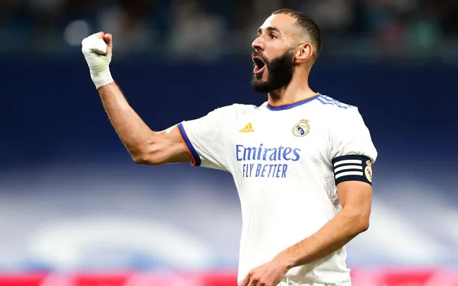 Sao Real thi đấu như “bóng ma” là điều biến Benzema thành siêu tiền đạo - Bóng Đá