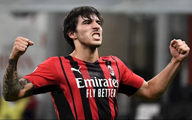 Arsenal hold talks with AC Milan over Sandro Tonali - Bóng Đá