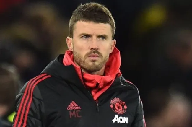 Carrick lần đầu làm điều này dưới thời Solskjaer - Bóng Đá