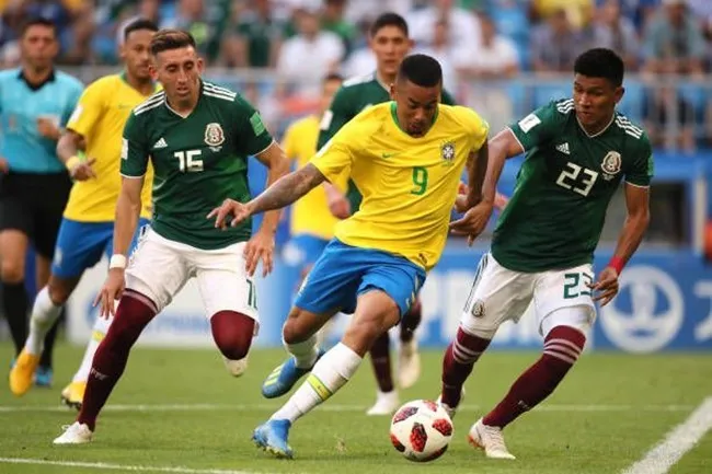 3 điều Mexico đã sai trong trận thua 0-2 trước Brazil - Bóng Đá