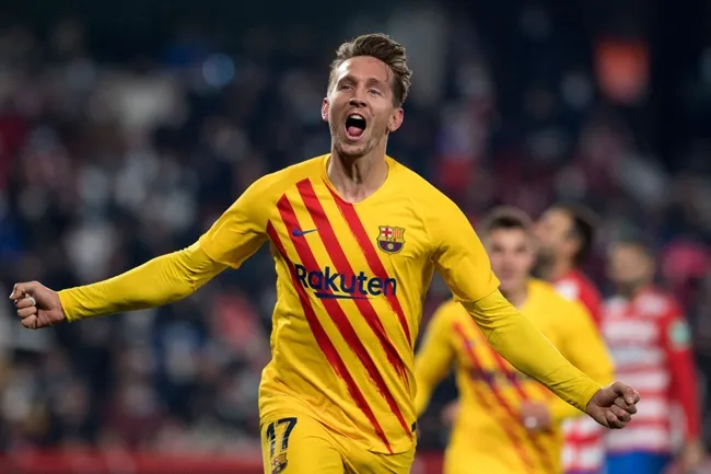 Luuk de Jong muốn ở lại Barca - Bóng Đá