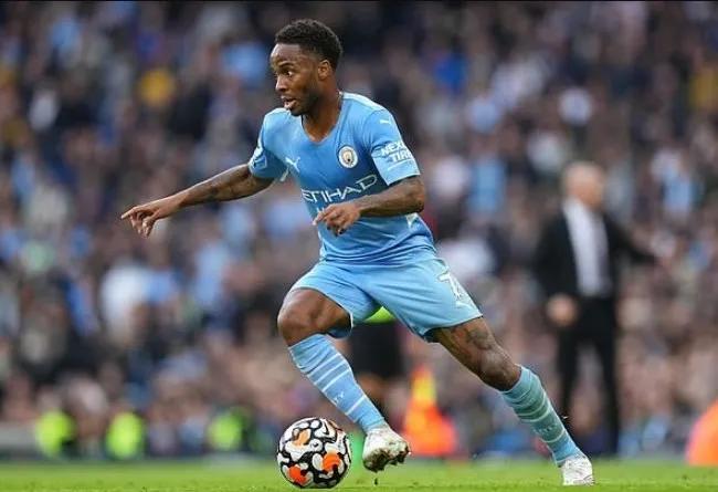 4 điều Sterling có thể đóng góp nếu đến Chelsea - Bóng Đá