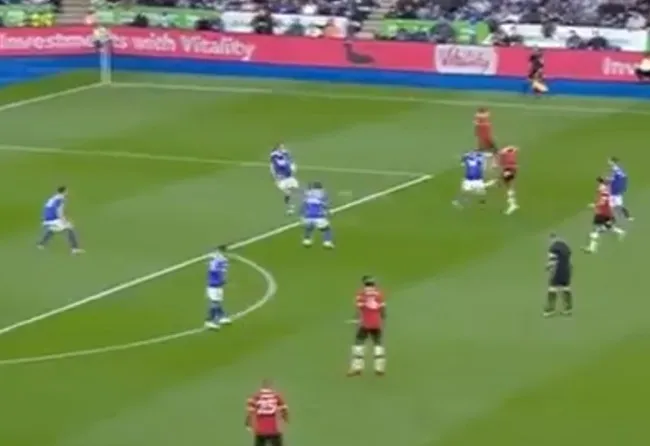 Mason Greenwood scores wonder goal for Getafe as Man Utd fans spot - Bóng Đá