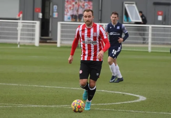 Eriksen tái xuất sân cỏ, có màn debut ấn tượng ở Brentford - Bóng Đá