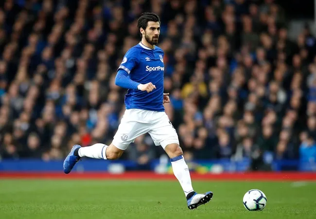 Forget Ndombele, Here are 3 top-class alternatives who Tottenham can target - Bóng Đá