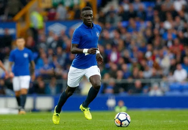 PSG have made a new bid worth €30M for Idrissa Gueye. - Bóng Đá