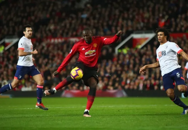 NÓNG! Sau Pogba, Solskjaer lên tiếng định đoạt số phận 'sát thủ' M.U - Bóng Đá