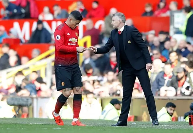 Strange details of Man Utd oversight in Marcos Rojo transfer under Louis van Gaal emerge - Bóng Đá