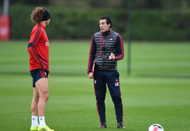 Dàn sao Arsenal và muôn màu phản ứng khi Emery 'bay ghế': Lạ lùng Ozil! - Bóng Đá
