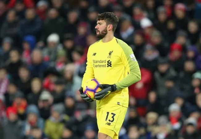 'Cực chất' với đội hình toàn thủ môn: Có Alisson; Neuer đá ở đâu? - Bóng Đá