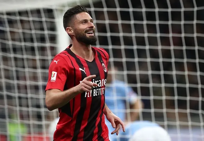 Giroud chấm dứt lời nguyền số 9 của Milan - Bóng Đá