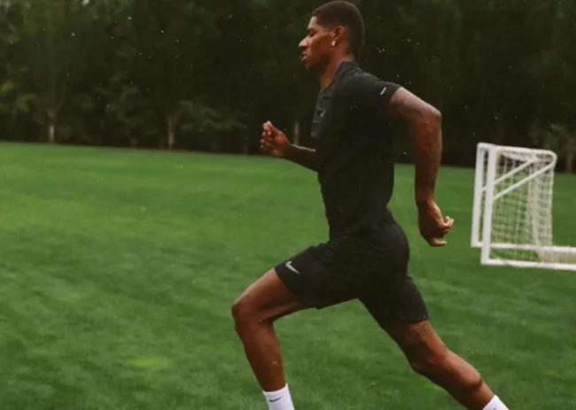 Marcus Rashford shows Man Utd and England he means business as he shares gruelling US training video - Bóng Đá