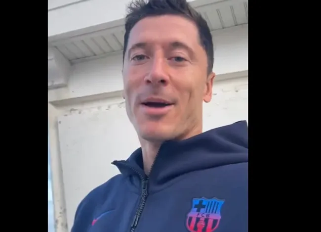 Lewandowski xuất hiện tại Miami, chuẩn bị ra mắt Barca - Bóng Đá