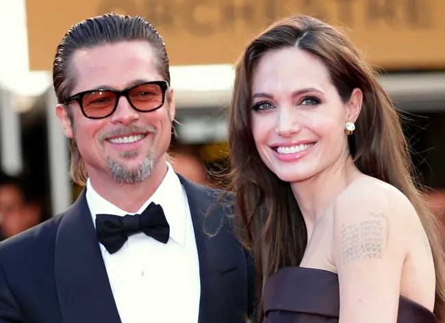 brad-pitt-angelina-jolie-1493949531732