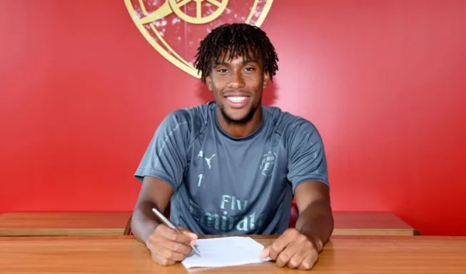 Xong tương lai Alex Iwobi tại Arsenal - Bóng Đá