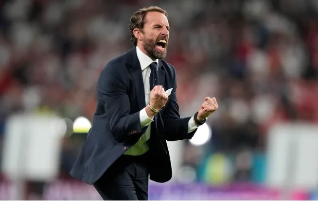 Lý do Southgate không từ chức HLV tuyển Anh - Bóng Đá