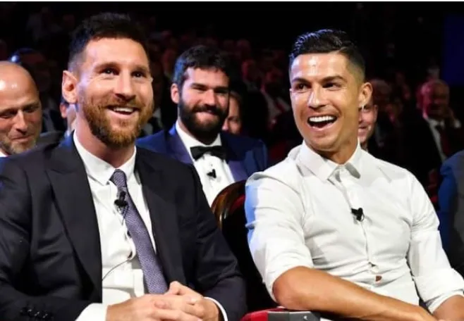 Messi sắp đối đầu Ronaldo tại Saudi Arabia? - Bóng Đá