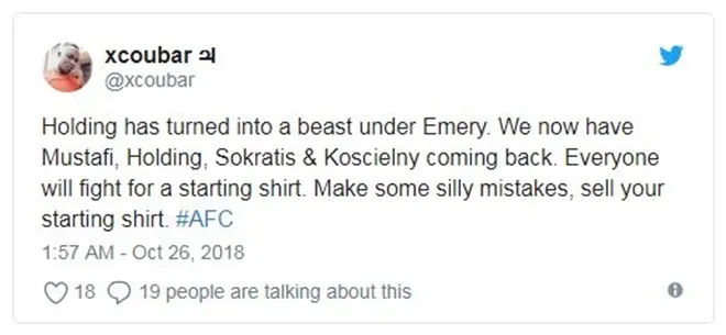 CĐV Arsenal chỉ ra cái tên chơi như