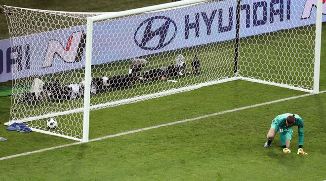 De Gea nắm sinh mệnh Tây Ban Nha bằng đôi tay run rẩy - Bóng Đá