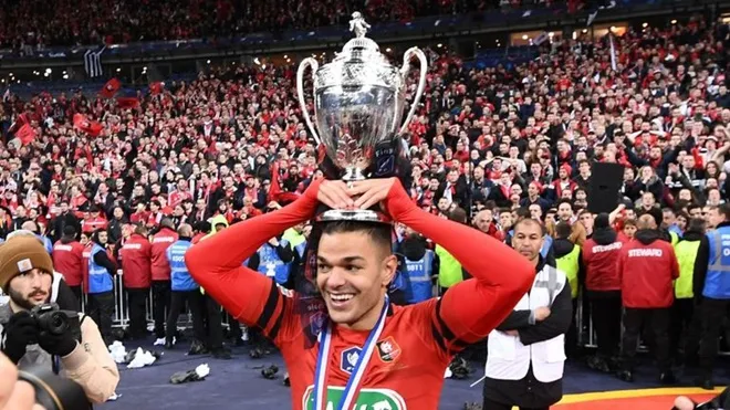 Who is out of contract? Dani Alves, Franck Ribery, Daniel Sturridge all available for nothing - Bóng Đá