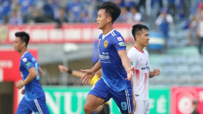 TRỰC TIẾP HAGL 1-1 Quảng Nam (Hiệp 2): Chủ nhà nắm thế trận  - Bóng Đá