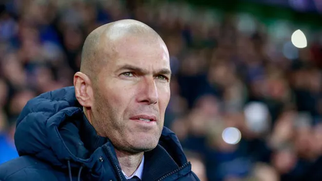 Man Utd slap £150m price tag on Paul Pogba as Real Madrid close in on transfer - Bóng Đá