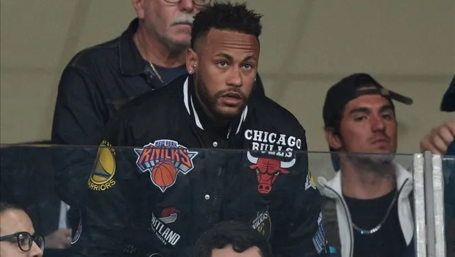 Neymar trở lại tập luyện tại PSG (Daily Mail) - Bóng Đá