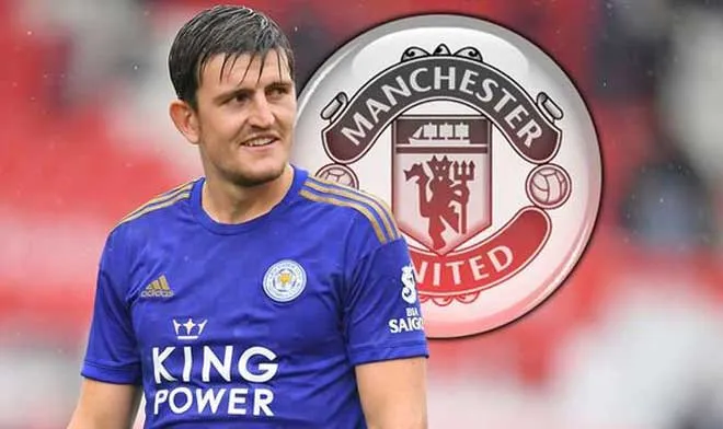 Manchester United's new world-record defensive signing Harry Maguire takes shopping trip out to SPAR with his fiancee and daughter - Bóng Đá