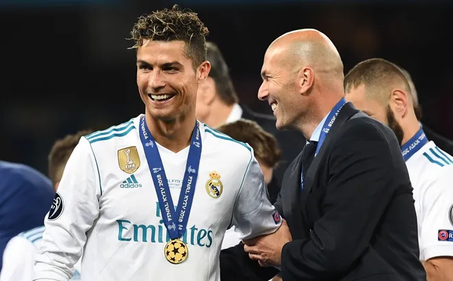 'Công việc tại Real Madrid lúc đó như một củ khoai...' - Bóng Đá