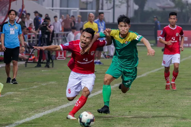 Martin Lo nổ súng trước ngày hội quân cùng U23 Việt Nam - Bóng Đá