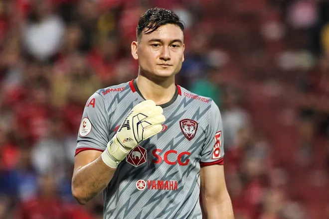 Muangthong Utd gửi tâm thư cho Văn Lâm - Bóng Đá
