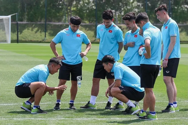 Khó khăn chờ U23 Việt Nam ở Qatar - Bóng Đá