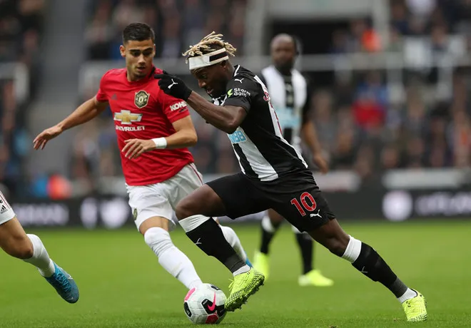 Báo động - Man Utd còn hơn nhóm