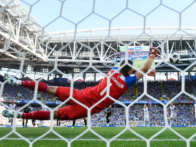Ronaldo và những ngôi sao sáng nhất lượt trận đầu World Cup 2018 - Bóng Đá