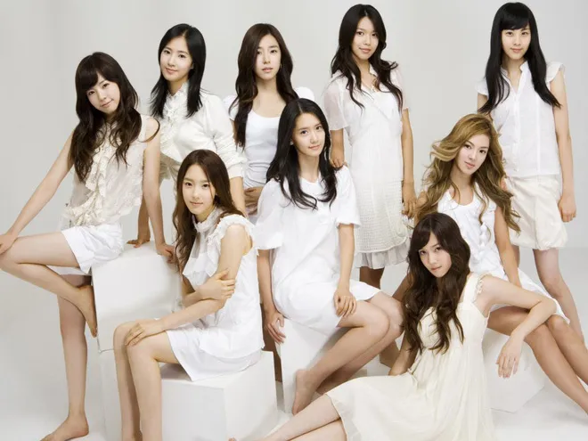 ngay-nay-13-nam-truoc-sm-tao-ra-nhom-nhac-quoc-dan-snsd-0acfd08a