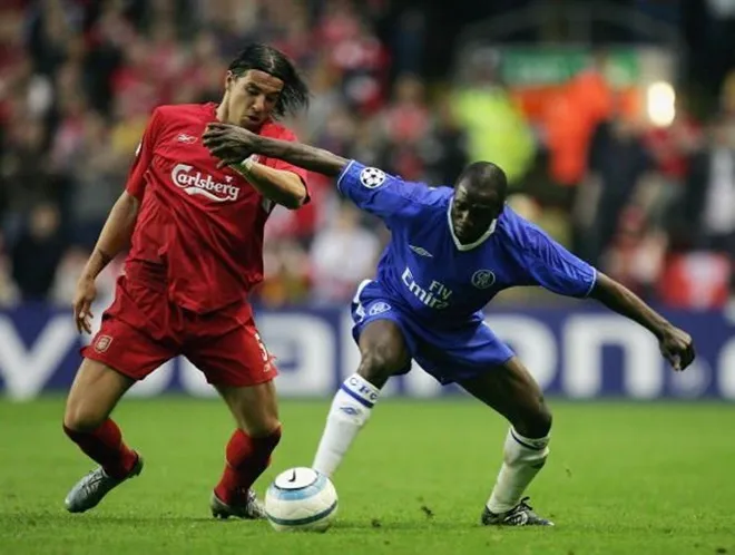 5 cựu cầu thủ Liverpool còn chơi bóng mà bạn không nghĩ đến - Bóng Đá