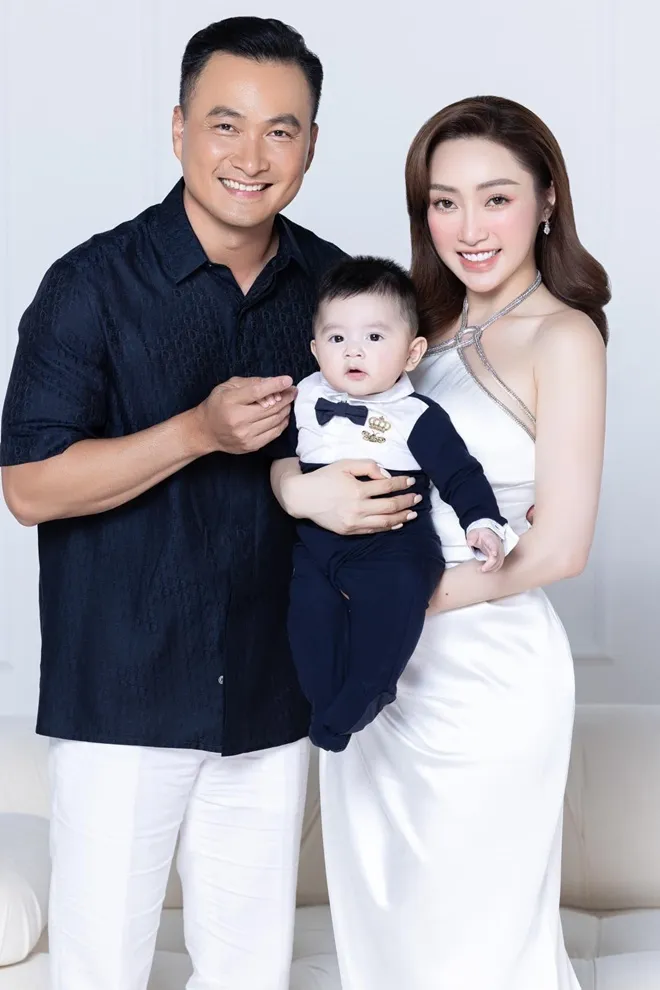con-trai-chi-bao-lam-mat-thai-do-7-thang-tuoi-da-biet-noi-me-oi-va-nhong-nheo-doi-be-cats2-1661167358-310-width660height990