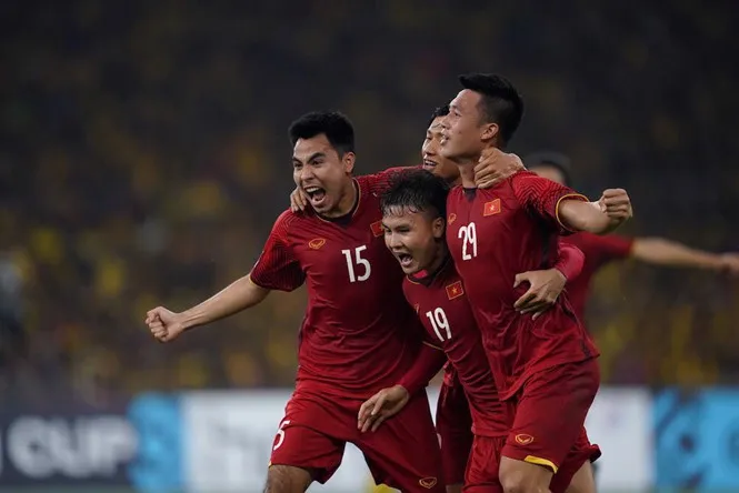BLV Quang Huy chỉ ra tử huyệt của Malaysia - Bóng Đá