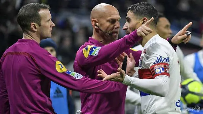Sau vòng 25 Ligue 1: Lyon 'sa lầy', PSG và Monaco bay cao - Bóng Đá
