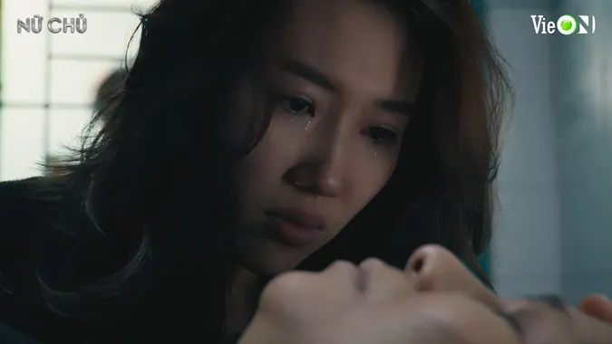 thuy ngan canh khoc (6)