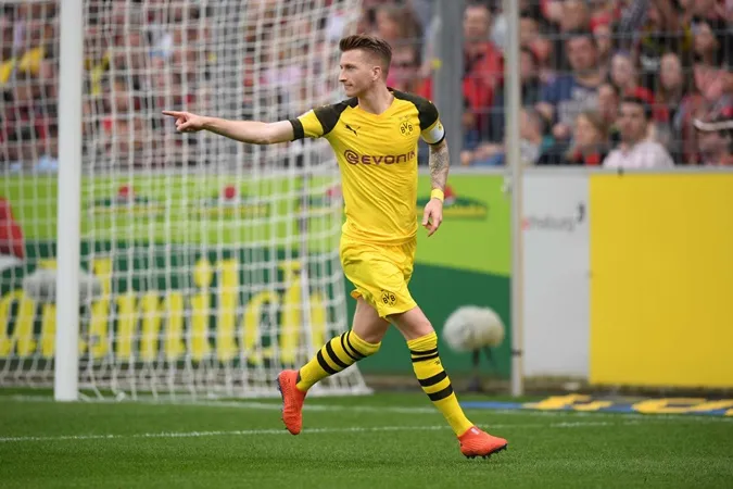 Reus at the same level as Hazard & De Bruyne - Witsel - Bóng Đá