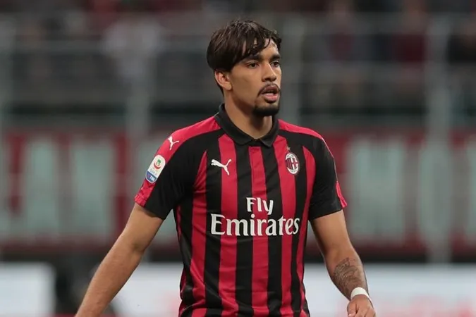 bring midfield Lucas Paqueta with him to current club Paris Saint-Germain - Bóng Đá