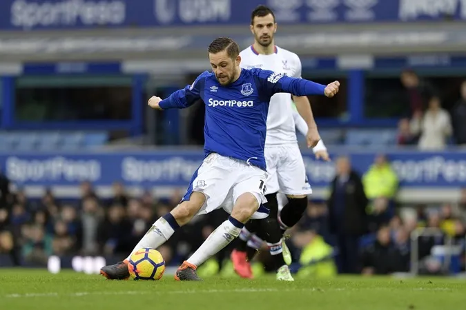 Top 10 đội bóng tận dụng tình huống cố định tốt nhất Premier League: Man Utd cần học hỏi câu lạc bộ này - Bóng Đá